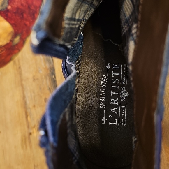 Blue Ankle Boots, Excellent Condition! - Picture 2 of 4